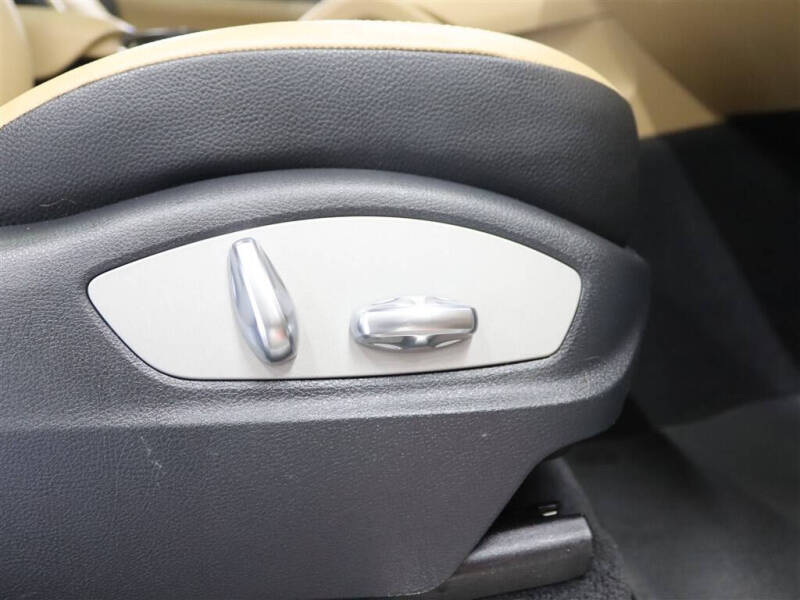 2018 Porsche Cayenne Platinum Edition