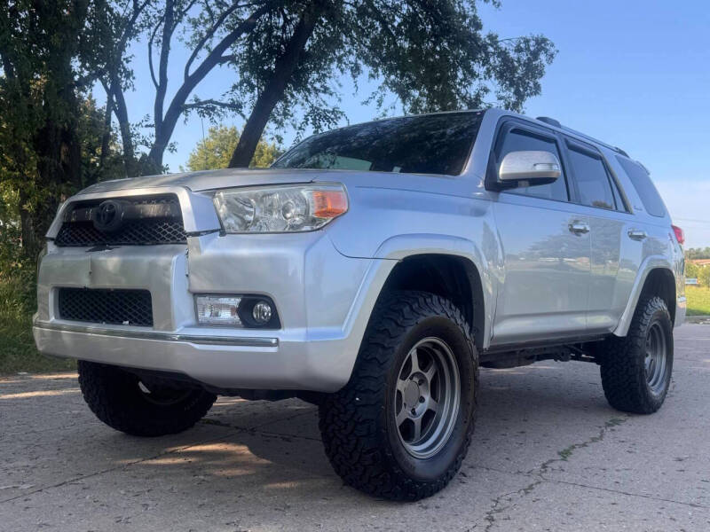 2010 Toyota 4Runner Limited's photo