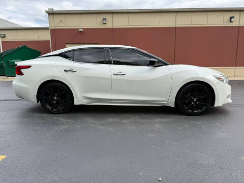 2017 Nissan Maxima