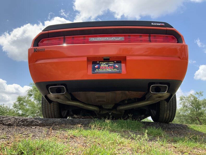 2008 Dodge Challenger SRT8