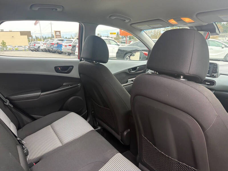 2021 Hyundai Kona SE