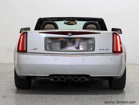 2006 Cadillac XLR-V