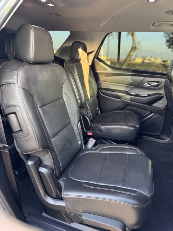 2020 Chevrolet Traverse LT Leather