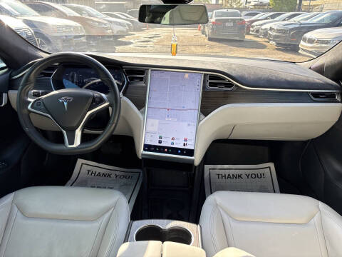 2016 Tesla Model S 70