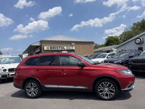 2017 Mitsubishi Outlander ES