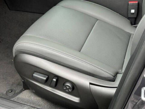 2025 VinFast VF8 Plus