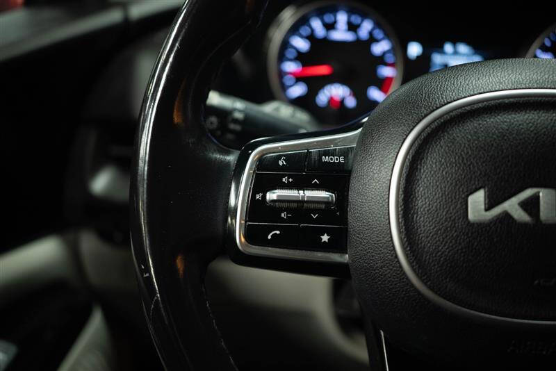 2022 Kia Carnival EX