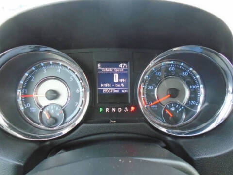 2012 Chrysler Town and Country Touring