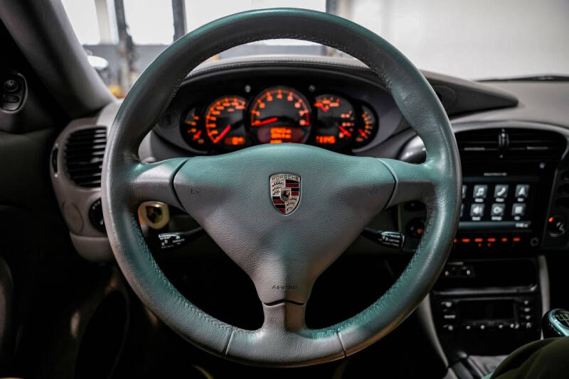 2003 Porsche 911 Carrera 4S