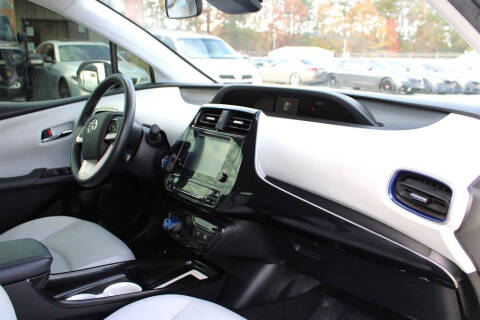 2017 Toyota Prius Three Touring