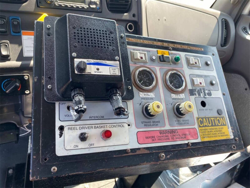 2015 Freightliner 108 SD