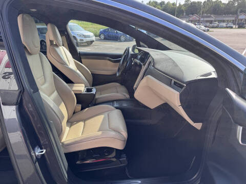 2016 Tesla Model X 90D