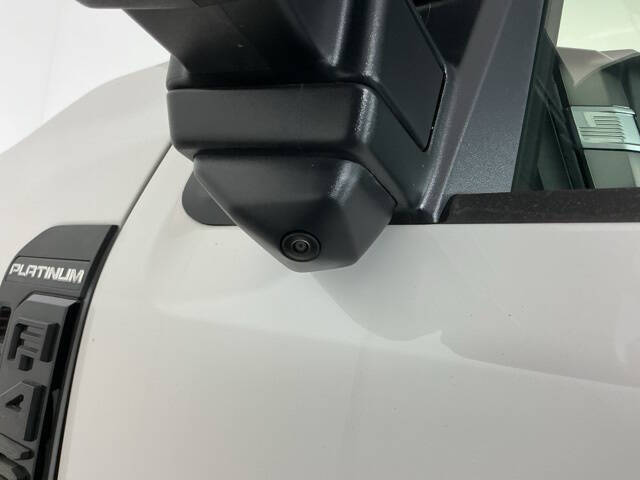 2025 Ford F-450 Super Duty Platinum