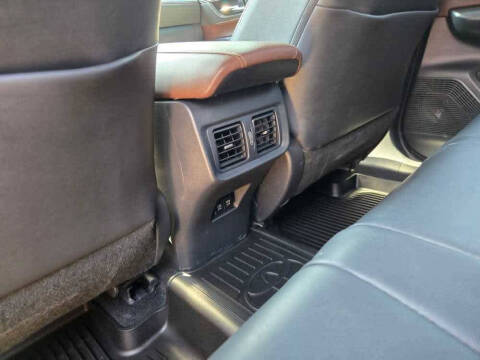 2022 Toyota Venza XLE