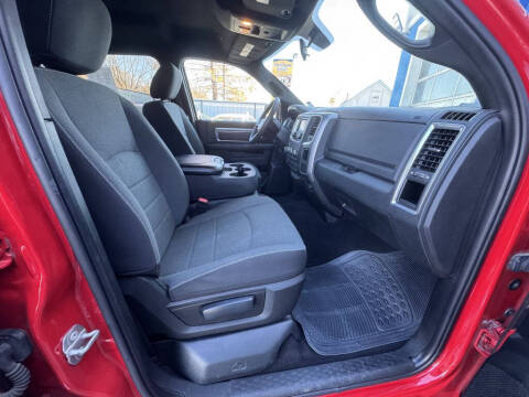 2022 RAM 1500 Classic SLT