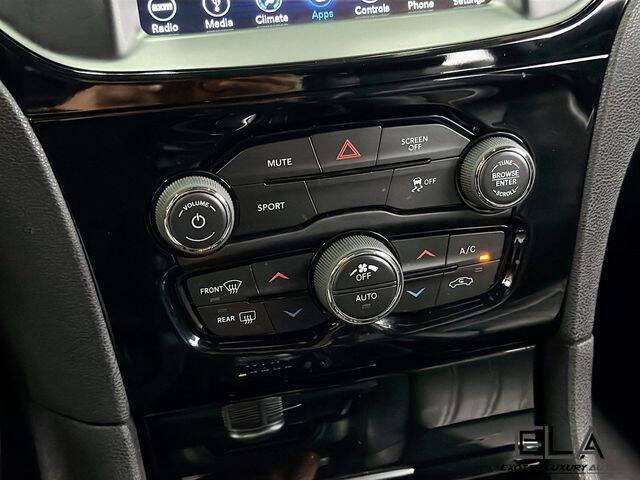 2019 Chrysler 300 S