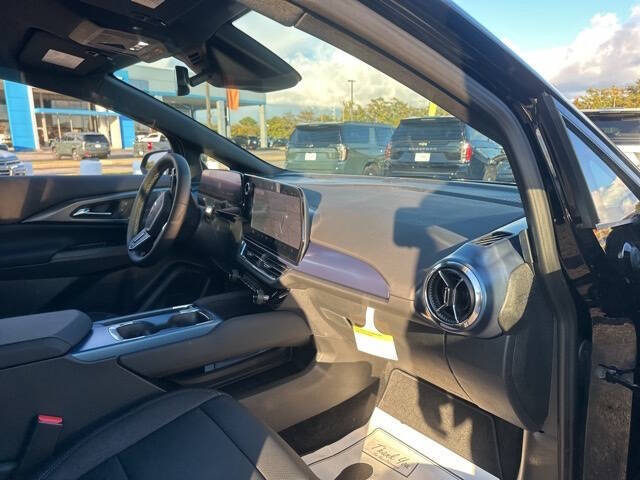 2026 Chevrolet Equinox EV LT 2