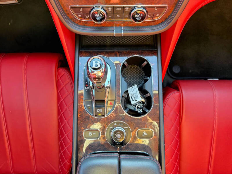 2019 Bentley Bentayga V8