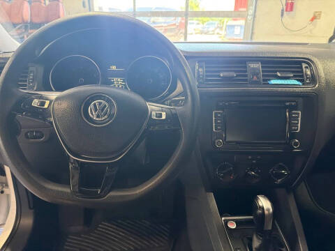 2015 Volkswagen Jetta