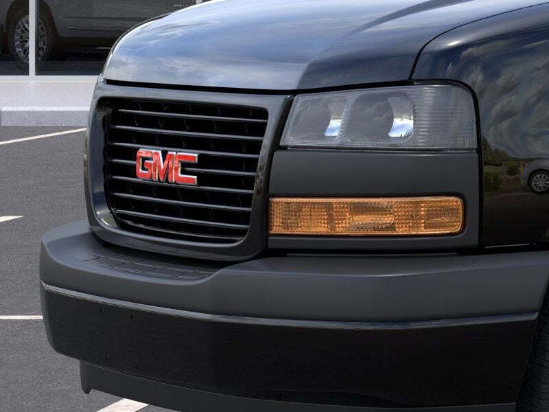 2025 GMC Savana 2500