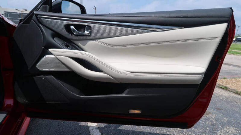 2019 Infiniti Q60 Red Sport 400