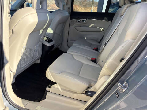 2020 Volvo XC90 T5 Momentum