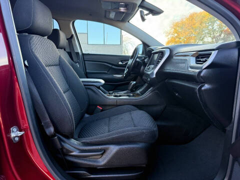 2019 GMC Acadia SLE-2