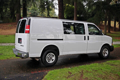 2018 GMC Savana 2500