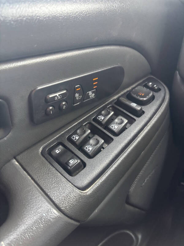 2005 GMC Sierra 2500HD SLT