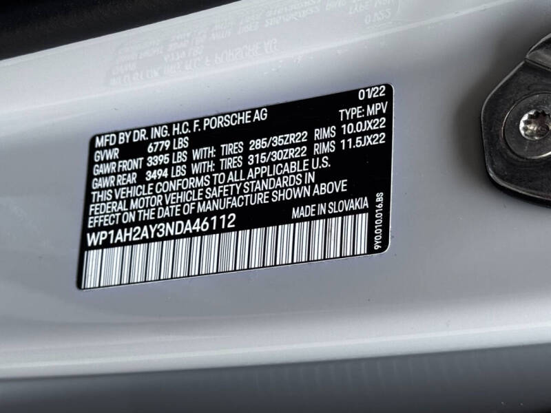 2022 Porsche Cayenne Turbo S E-Hybrid