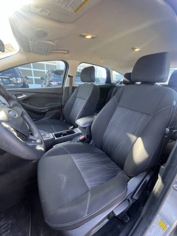 2017 Ford Focus SE