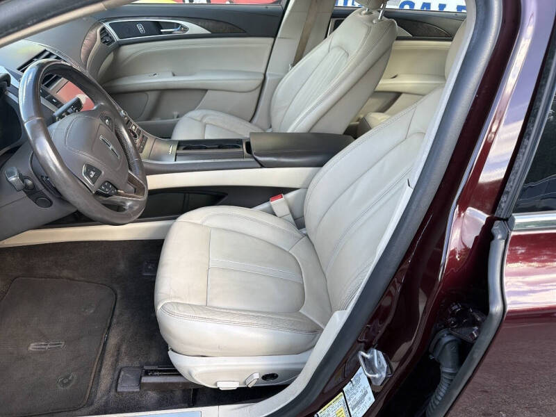 2017 Lincoln MKZ Select