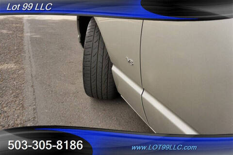 2004 Ford Thunderbird Deluxe