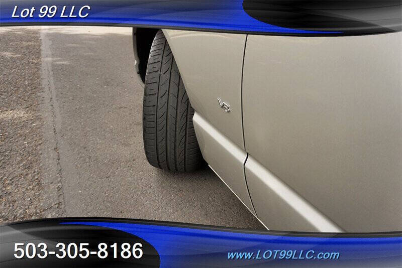 2004 Ford Thunderbird Deluxe