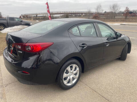 2017 Mazda MAZDA3 Sport