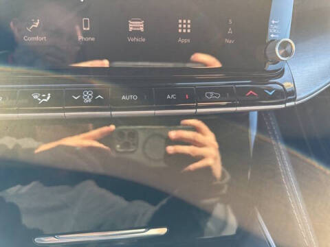 2025 Jeep Wagoneer L Series II