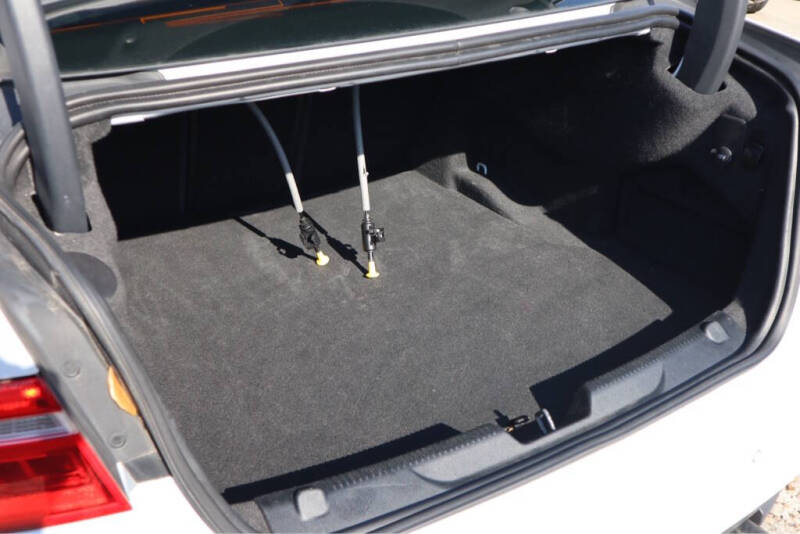 2017 Jaguar XE 25t Prestige