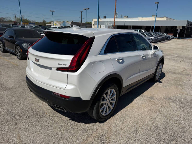 2019 Cadillac XT4 Luxury