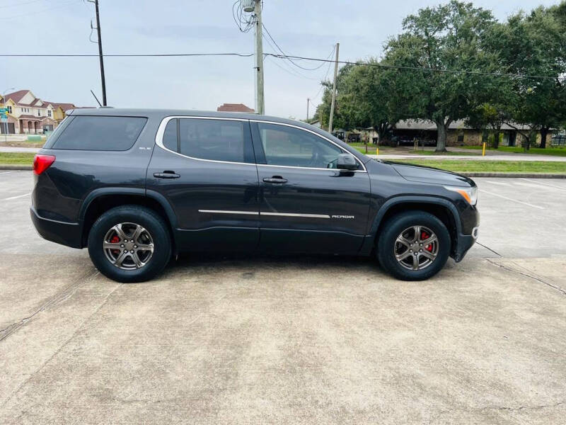 2019 GMC Acadia SLE-1 photo 4