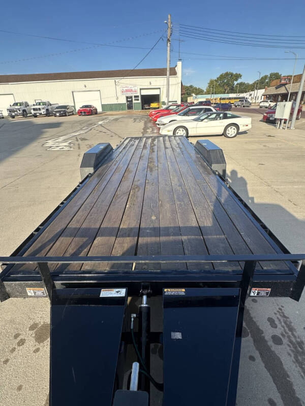 2017 H&H Trailers EX-22