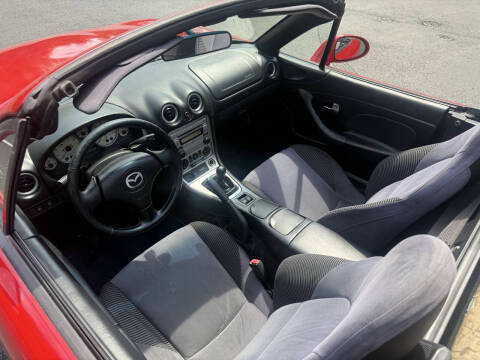 2005 Mazda MX-5 Miata Cloth