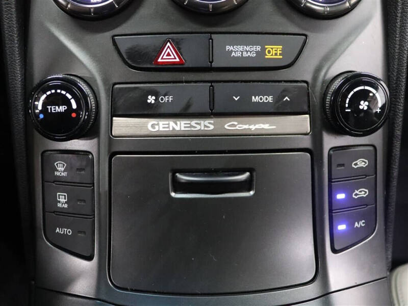 2016 Hyundai Genesis Coupe