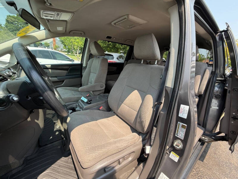 2016 Honda Odyssey SE