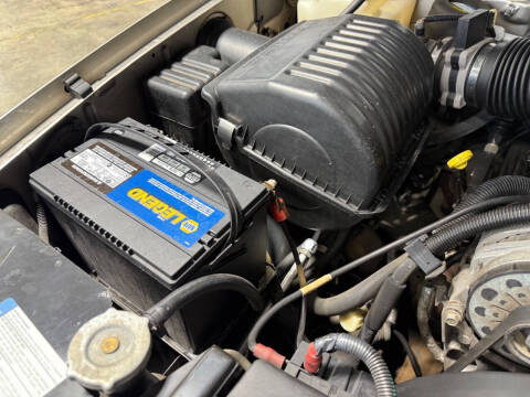 2000 Cadillac Escalade