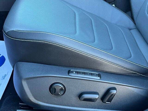 2025 Volkswagen Jetta SEL