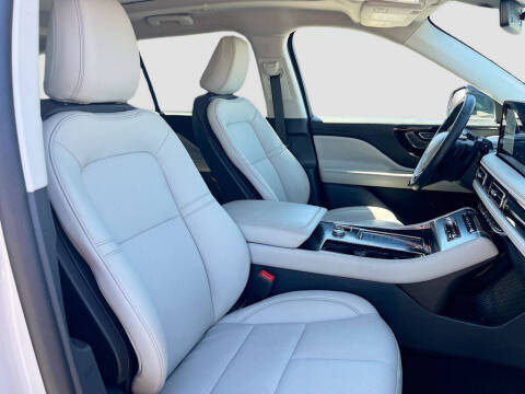 2025 Lincoln Aviator Premiere