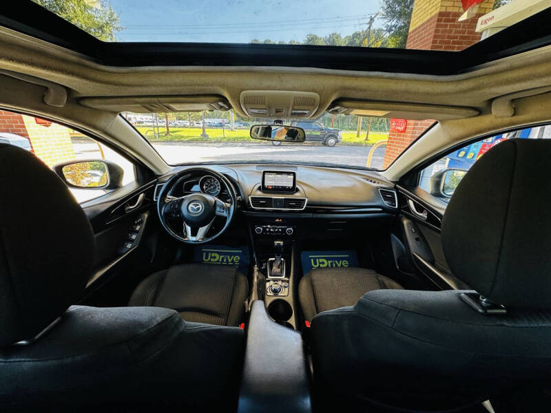 2015 Mazda MAZDA3 i Touring