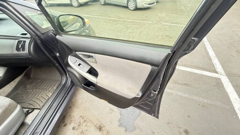 2014 Toyota Prius One