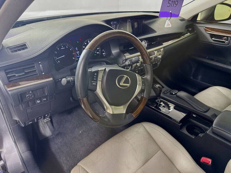 2015 Lexus ES 350