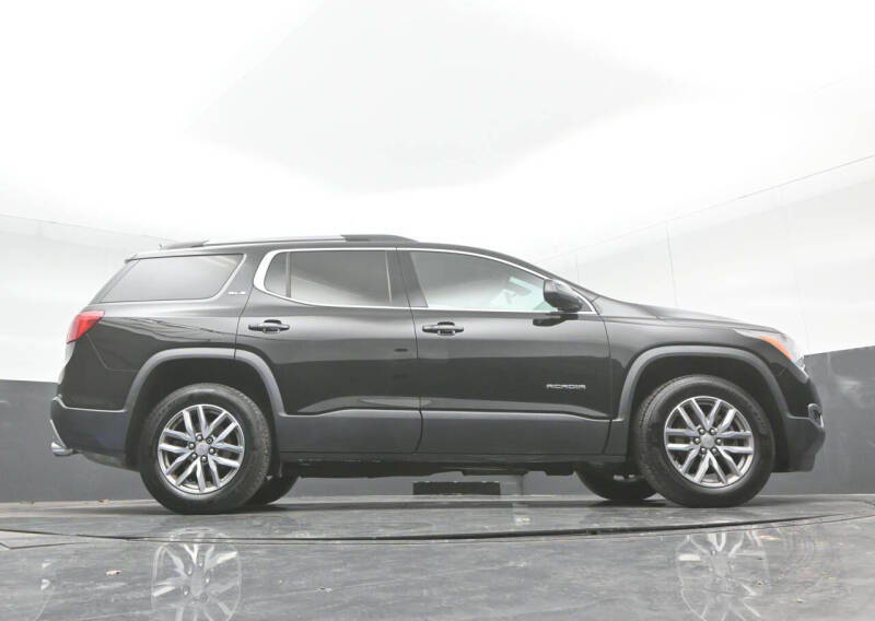 2017 GMC Acadia SLE-2